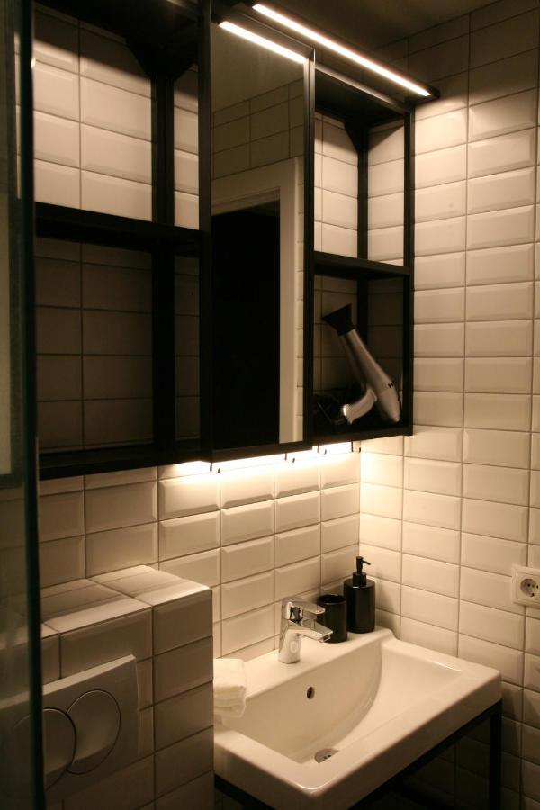 Spacious & Refurbished 1 Bedroom Apartment In Suburban Reykjavik Garthabaer エクステリア 写真